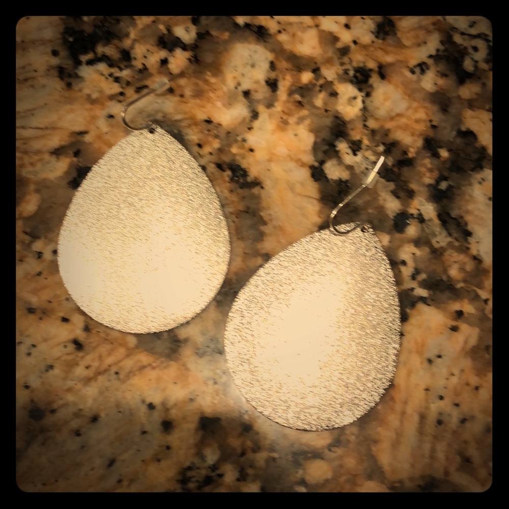 🪐Silver sparkle earrings